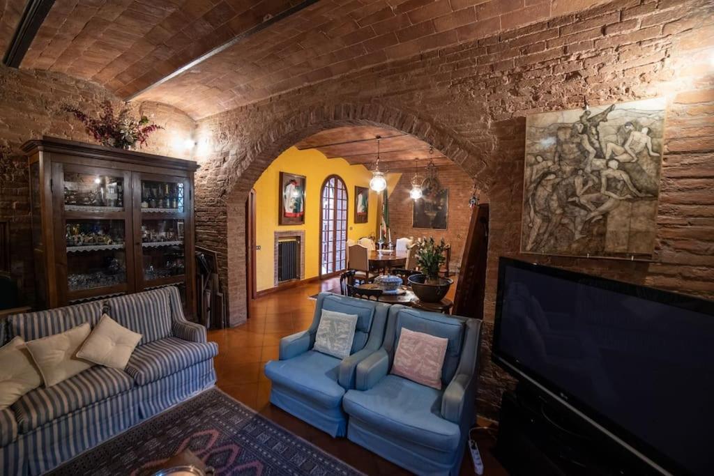 Casa Lazzaro Al Centro Di Siena Villa Ngoại thất bức ảnh
