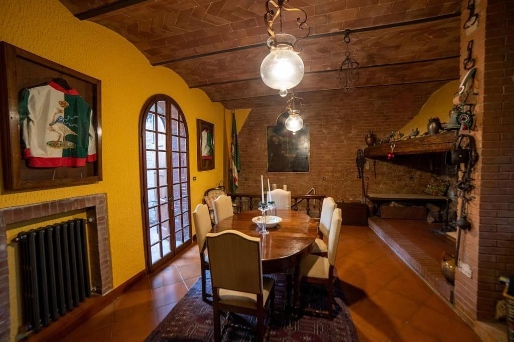 Casa Lazzaro Al Centro Di Siena Villa Ngoại thất bức ảnh
